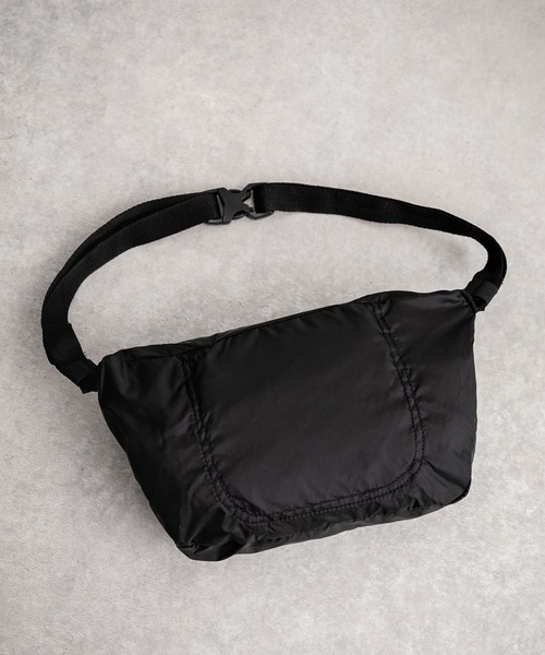 Columbia(コロンビア)の「Columbia コロンビア LIGHT WEIGHT PACKABLE HIPPACK パッカブルボディバッグ ヒップパック(ボディバッグ/ウエストポーチ・メンズ・ブラック/オリーブ・FREE)」の19枚目の写真