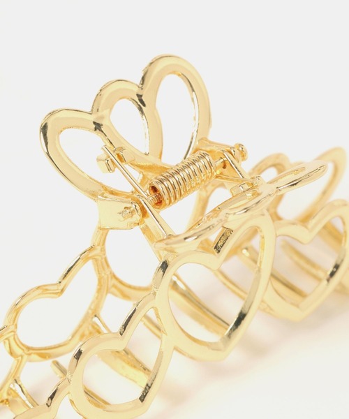 FOREVER 21(フォーエバー トゥエンティーワン)の「ハートヘアクリップ(バレッタ/ヘアクリップ・レディース・シルバー/ゴールド・FREE)」の6枚目の写真