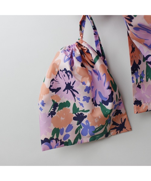 MR(まる)の「レトロフラワー・アートチェックレインコート(レインコート/ポンチョ・キッズ・オレンジ/ピンク・130cm/120cm/110cm/100cm/90cm/140cm)」の20枚目の写真