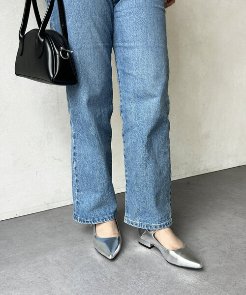 Chez toi（シェトワ）の「メリージューンフラットシューズ（パンプス・レディース・シルバー/ブラック・SMALL/MEDIUM/LARGE）」の15枚目の写真