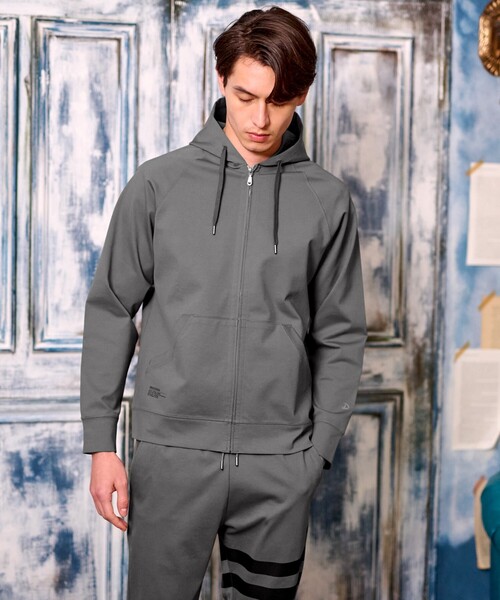 DRESSTERIOR(ドレステリア)の「【セットアップ可】ドライタッチ ハイカウントジップパーカ(パーカー・メンズ・ブラック/カーキ/ダークグレー・90/91/92/94)」の18枚目の写真