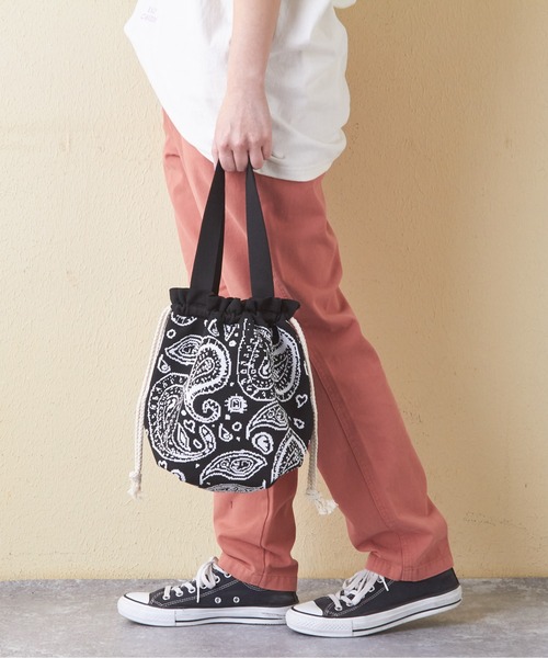 CUBE SUGAR（キューブシュガー）の「ナイロンジャガード柄巾着ミニトートバッグ（トートバッグ・レディース・ナチュラル/ブラック/ブルー・M）」の7枚目の写真