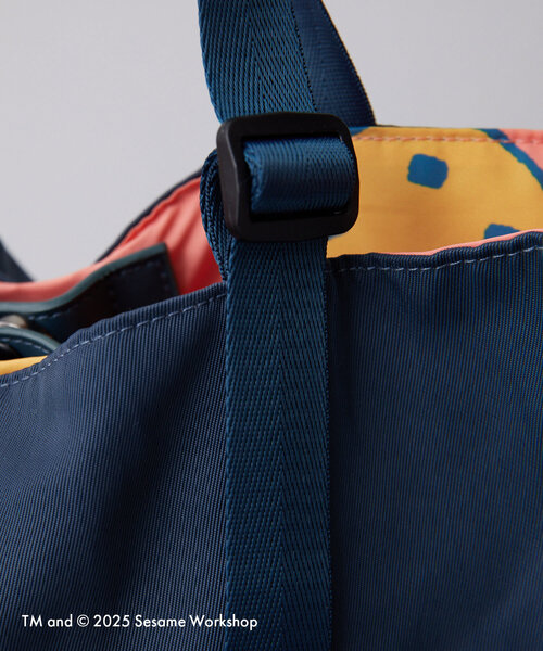 ear PAPILLONNER（イアパピヨネ）の「【SESAME STREET（セサミストリート）】コラボアジャスタートートバッグ（トートバッグ・レディース・カーキ/ネイビー・FREE）」の21枚目の写真