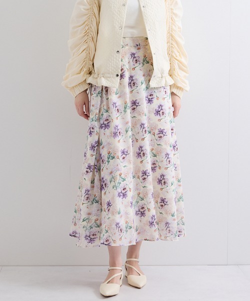 QUEENS COURT(クイーンズコート)の「フラワーシアーサーキュラースカート≪洗濯機で洗える≫(スカート・レディース・パープル/ネイビー/ピンク・M)」の3枚目の写真