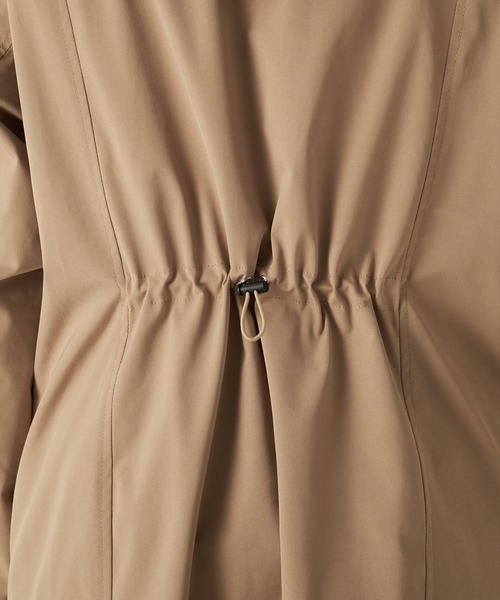 Eddie Bauer(エディーバウアー)の「フード スプリング トレンチ(トレンチコート・レディース・ダークネイビー/ダークベージュ/ベージュ・XL/L/M/S)」の16枚目の写真
