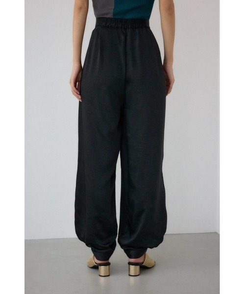 PLUS（プラス）の「【PLUS】アラジンバルーンパンツ（スラックス・レディース・ブラック/カーキ/ホワイト・SMALL/MEDIUM）」の19枚目の写真