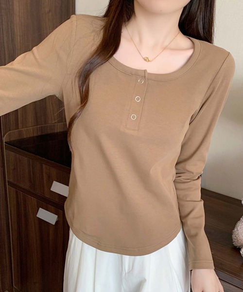 Girly Doll(ガーリードール)の「ヘンリーネックカットソー(Tシャツ/カットソー・レディース・ブラック/ブラウン/グレー/イエロー/ベージュ/レッド・XL/L)」の18枚目の写真