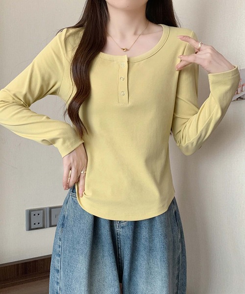 Girly Doll(ガーリードール)の「ヘンリーネックカットソー(Tシャツ/カットソー・レディース・ブラック/ブラウン/グレー/イエロー/ベージュ/レッド・XL/L)」の12枚目の写真