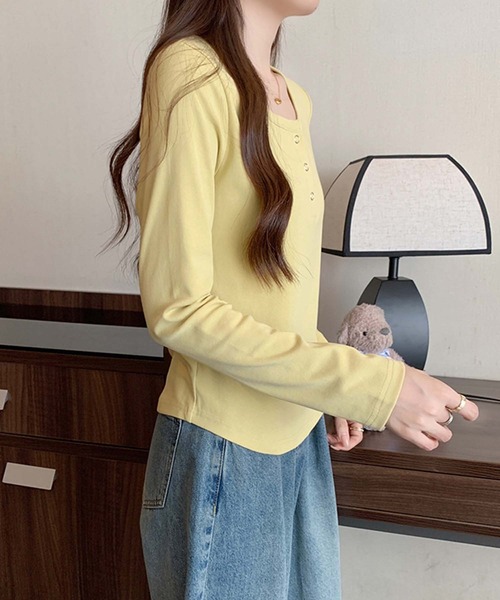 Girly Doll(ガーリードール)の「ヘンリーネックカットソー(Tシャツ/カットソー・レディース・ブラック/ブラウン/グレー/イエロー/ベージュ/レッド・XL/L)」の15枚目の写真