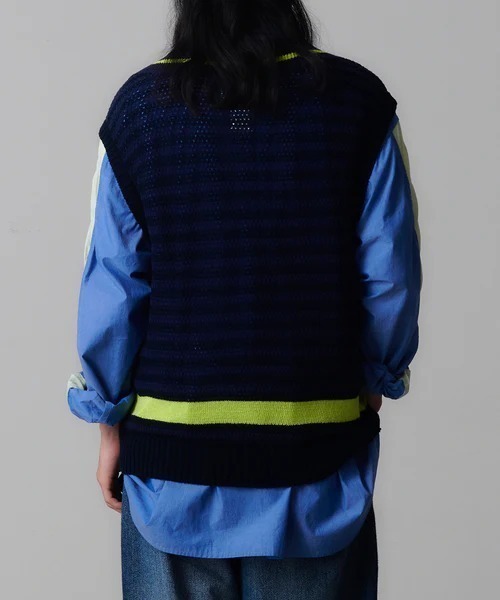 FACETASM（ファセッタズム）の「FACETASM/ファセッタズム/LAYERD MESH KNIT VEST（ニット/セーター・メンズ・ネイビー・4）」の3枚目の写真