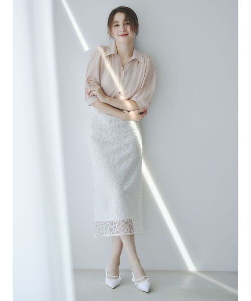 dazzlin（ダズリン）の「【藤井サチコラボ】コットンライクシアーシャツ（シャツ/ブラウス・レディース・オフホワイト/ネイビー/ピンク・FREE）」の5枚目の写真