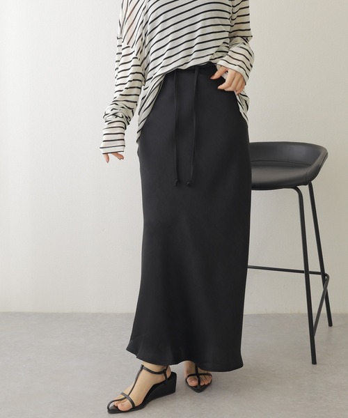 アパルトモン購入 OZMA オズマ 19AW キュプラフレアロングスカート アパルトモン購入 OZMA オズマ 19AW キュプラフレアロング