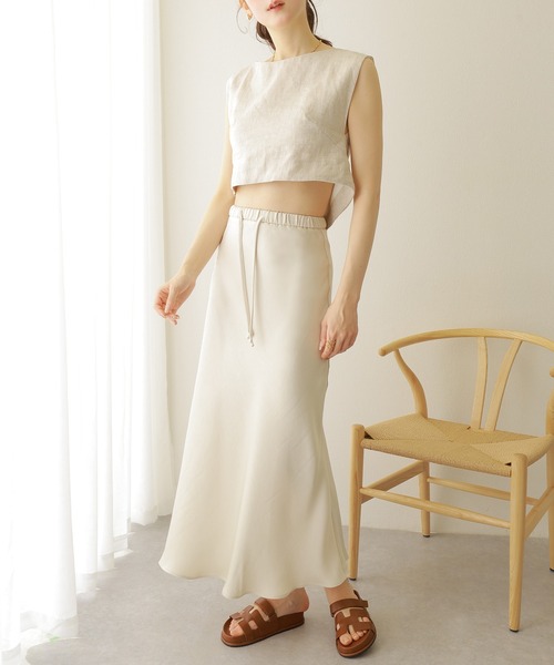 LAULEN(ローレン)の「satin flare long skirt /サテン 裾 フレア ロング スカート(スカート・レディース・アイボリー/ブラック・M)」の12枚目の写真