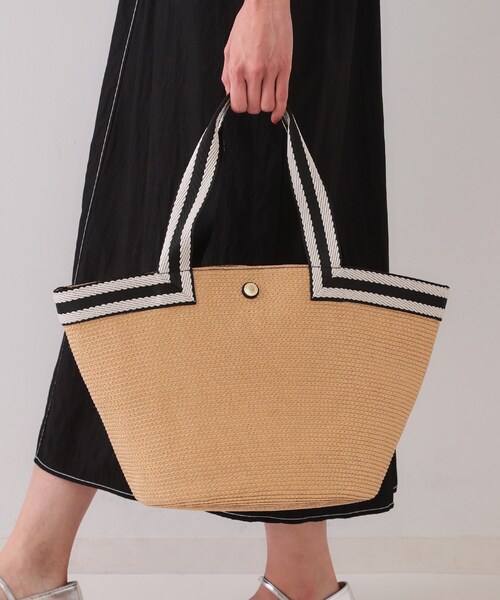 OPAQUE.CLIP（オペークドットクリップ）の「バスケット調デザインテープトートバッグ（トートバッグ・レディース・ベージュ/ブラウン系その他/ブラック・00）」の15枚目の写真