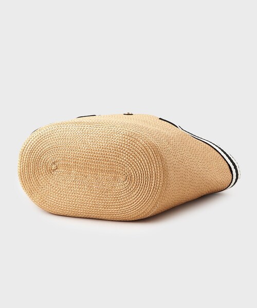 OPAQUE.CLIP（オペークドットクリップ）の「バスケット調デザインテープトートバッグ（トートバッグ・レディース・ベージュ/ブラウン系その他/ブラック・00）」の6枚目の写真