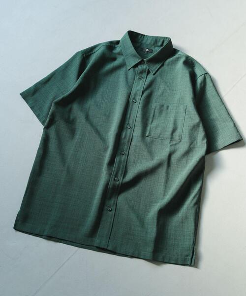 ITEMS URBANRESEARCH（アイテムズ アーバンリサーチ）の「『イージーケア/速乾/UVカット』『セットアップ対応』クイックドライリネンタッチ半袖シャツ（シャツ/ブラウス・メンズ・ブラウン/グリーン/ブラック/チャコールグレー・MEDIUM/LARGE）」の21枚目の写真