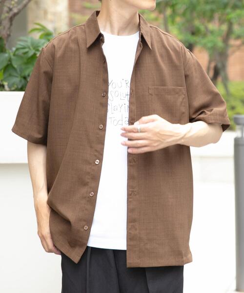 ITEMS URBANRESEARCH（アイテムズ アーバンリサーチ）の「『イージーケア/速乾/UVカット』『セットアップ対応』クイックドライリネンタッチ半袖シャツ（シャツ/ブラウス・メンズ・ブラウン/グリーン/ブラック/チャコールグレー・MEDIUM/LARGE）」の17枚目の写真