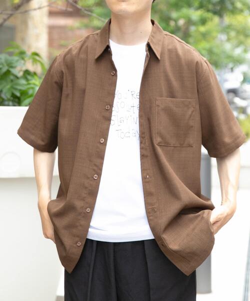 ITEMS URBANRESEARCH（アイテムズ アーバンリサーチ）の「『イージーケア/速乾/UVカット』『セットアップ対応』クイックドライリネンタッチ半袖シャツ（シャツ/ブラウス・メンズ・ブラウン/グリーン/ブラック/チャコールグレー・MEDIUM/LARGE）」の16枚目の写真