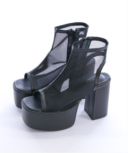 clear（クリア）の「厚底メッシュブーツサンダル [着回し力抜群 夏 シースルー 大人 カジュアル]≪SS新作≫（サンダル・レディース・アイボリー/ブラック・M/L）」の2枚目の写真