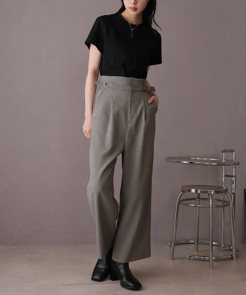 Doula Doula(ドゥーラドゥーラ)の「ハイウエストサイドベルトワイドパンツ(スラックス・レディース・ホワイト系その他/グレー系その他・マルチサイズ)」の3枚目の写真