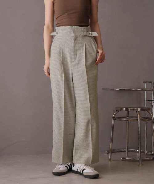 Doula Doula(ドゥーラドゥーラ)の「ハイウエストサイドベルトワイドパンツ(スラックス・レディース・ホワイト系その他/グレー系その他・マルチサイズ)」の12枚目の写真