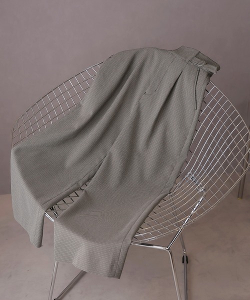 Doula Doula(ドゥーラドゥーラ)の「ハイウエストサイドベルトワイドパンツ(スラックス・レディース・ホワイト系その他/グレー系その他・マルチサイズ)」の19枚目の写真