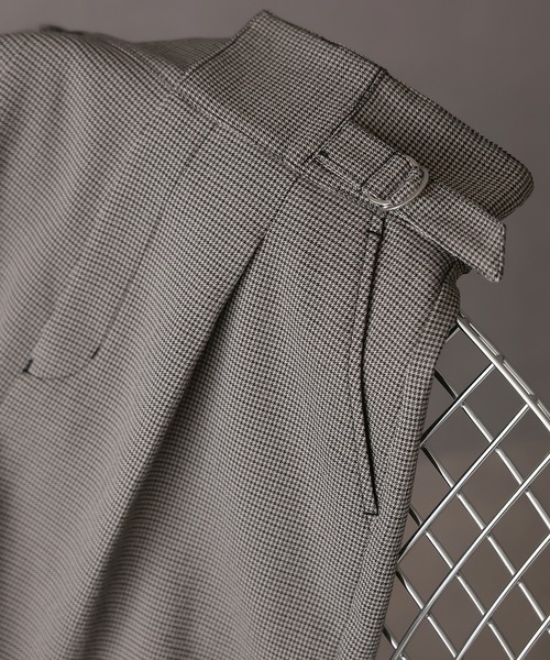 Doula Doula(ドゥーラドゥーラ)の「ハイウエストサイドベルトワイドパンツ(スラックス・レディース・ホワイト系その他/グレー系その他・マルチサイズ)」の20枚目の写真