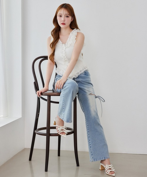 one after another NICE CLAUP（ワンアフターアナザーナイスクラップ）の「サイドオープンリボンフレアデニムパンツ（デニムパンツ・レディース・ブルー/ネイビー/ライトブルー・SMALL/MEDIUM）」の20枚目の写真