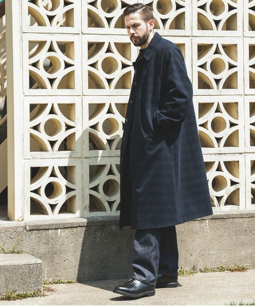 MR.OLIVE（ミスターオリーブ）の「PERSIL MOLE CHECK / BALMACAAN COAT（ステンカラーコート・メンズ・ブラック系その他/ネイビー・SMALL/MEDIUM/LARGE）」の18枚目の写真