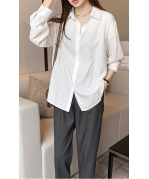 LAUTRE COTE(ロウトレコウト)の「レギュラーカラーシャツ(シャツ/ブラウス・レディース・ホワイト/ブラック/ブルー・LARGE/MEDIUM/X-LARGE)」の7枚目の写真