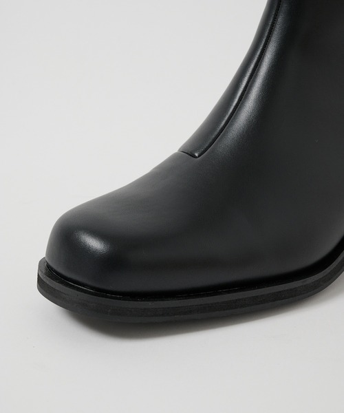 STUDIOUS(ステュディオス)の「SQUARE TOE CHELSEA BOOTS(ブーツ・メンズ・ブラック・1/2/3)」の3枚目の写真