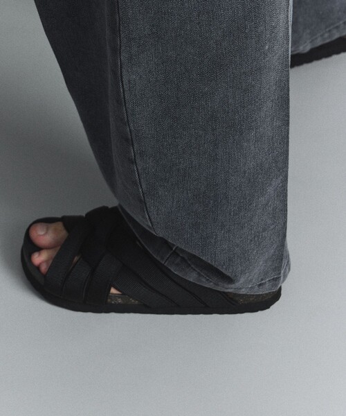 PUBLIC TOKYO（パブリックトウキョウ）の「メッシュコルクベッドサンダル（サンダル・メンズ・ブルー/グレイッシュベージュ/ブラック・1/2）」の7枚目の写真