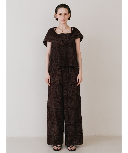 CREDONA（クレドナ）の「CUTWORK LACE CAMI/カットワークレースキャミ（Tシャツ/カットソー・レディース・ホワイト/ブラウン/ネイビー・FREE）」の17枚目の写真