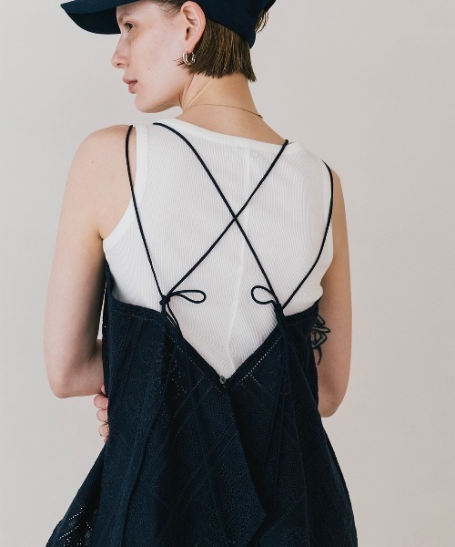 CREDONA（クレドナ）の「CUTWORK LACE CAMI/カットワークレースキャミ（Tシャツ/カットソー・レディース・ホワイト/ブラウン/ネイビー・FREE）」の14枚目の写真