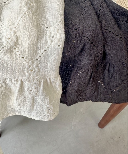 PILIT（ピリット）の「カットレース ティアードキャミワンピース（ワンピース・レディース・オフホワイト/ブラック/ブラウン・MEDIUM）」の4枚目の写真