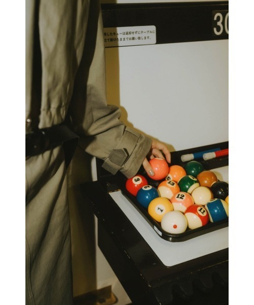 Knuth Marf（クヌースマーフ）の「many way trench coat（トレンチコート・レディース・グレー・FREE）」の16枚目の写真