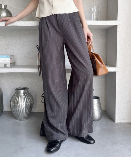 SOERTE ストライプ スラックス サイズ1 soerte ワイドストレートスラックス サイズ1 - パンツオンライン