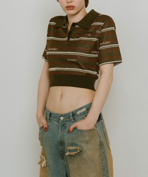 Knuth Marf(クヌースマーフ)の「【Knuth Marf】logo stripe polo knit(ポロシャツ・レディース・カーキ/ブラウン・FREE)」の6枚目の写真