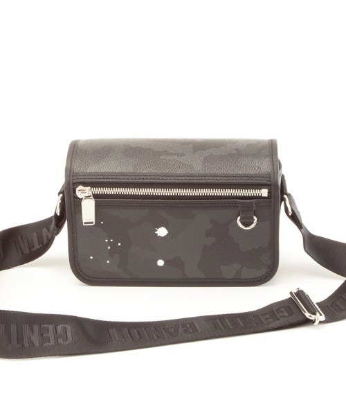 GENTIL BANDIT（ジャンティバンティ）の「GENTIL BANDIT（ジャンティバンティ）スモールクロスボディ（トートバッグ・メンズ・その他2/ブラック・F）」の22枚目の写真