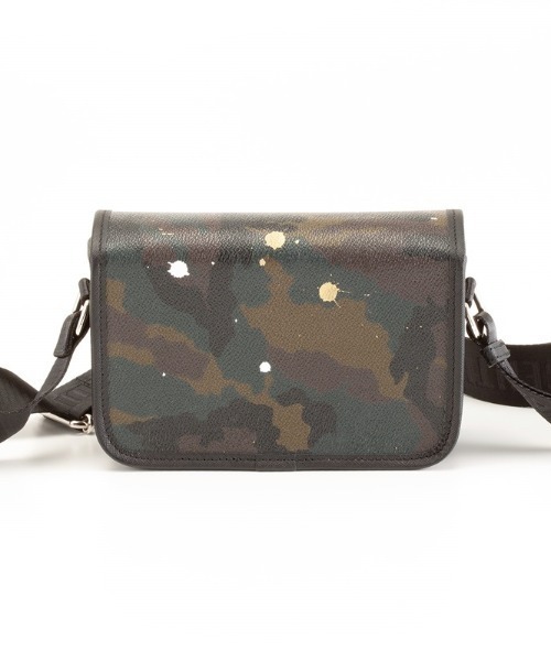 GENTIL BANDIT（ジャンティバンティ）の「GENTIL BANDIT（ジャンティバンティ）スモールクロスボディ（トートバッグ・メンズ・その他2/ブラック・F）」の3枚目の写真