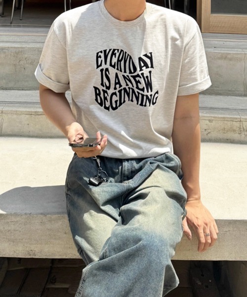 NOWLE(ノウル)の「【NOWLE】ウェーブ グラフィティ メッセージ プリント 半袖 Tシャツ(Tシャツ/カットソー・メンズ・グレー・LARGE/MEDIUM/X-LARGE)」の12枚目の写真