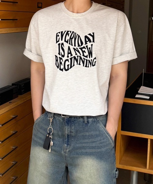 NOWLE(ノウル)の「【NOWLE】ウェーブ グラフィティ メッセージ プリント 半袖 Tシャツ(Tシャツ/カットソー・メンズ・グレー・LARGE/MEDIUM/X-LARGE)」の20枚目の写真