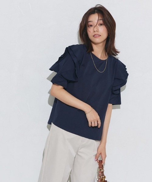 Pierrot(ピエロ)の「ドライタッチラッフルフリルスリーブTシャツ(Tシャツ/カットソー・レディース・ネイビー/ブラック/オフホワイト/ラベンダー・M/L)」の21枚目の写真