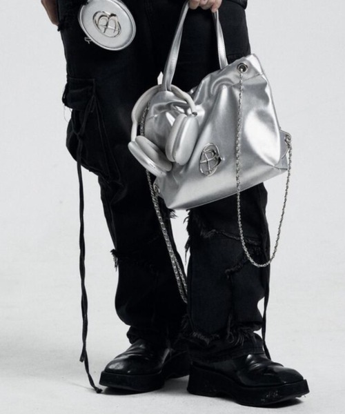 BLACKPURPLE(ブラックパープル)の「【BLACK PURPLE】Muffin Multi-Bag / 【ブラックパープル】マフィンマルチバックパック(バックパック/リュック・メンズ・シルバー/ブラック・ONE SIZE)」の17枚目の写真