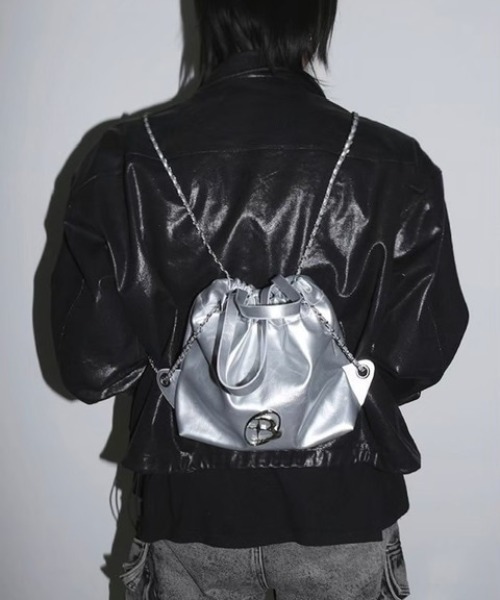 BLACKPURPLE(ブラックパープル)の「【BLACK PURPLE】Muffin Multi-Bag / 【ブラックパープル】マフィンマルチバックパック(バックパック/リュック・メンズ・シルバー/ブラック・ONE SIZE)」の15枚目の写真