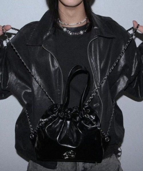 BLACKPURPLE(ブラックパープル)の「【BLACK PURPLE】Muffin Multi-Bag / 【ブラックパープル】マフィンマルチバックパック(バックパック/リュック・メンズ・シルバー/ブラック・ONE SIZE)」の7枚目の写真