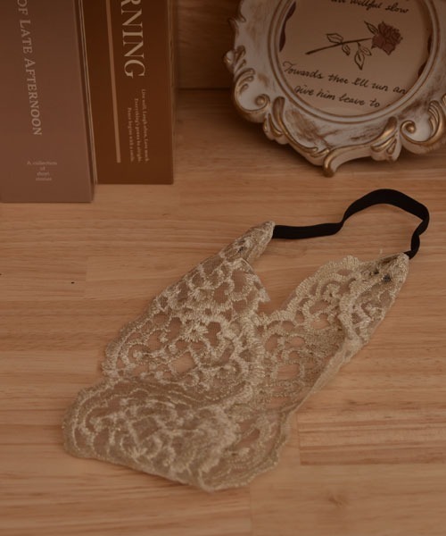 VIBGYOR Women（ヴィブジョー　ウィメン）の「【resonance】レース刺繍 クラシカルデザイン ヘアバンド【7パターン展開/オケージョン】（ヘアバンド・レディース・その他4/その他7/その他6/その他1/その他2/その他3/その他5・FREE）」の14枚目の写真