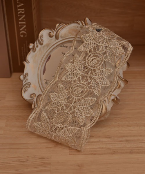 VIBGYOR Women（ヴィブジョー　ウィメン）の「【resonance】レース刺繍 クラシカルデザイン ヘアバンド【7パターン展開/オケージョン】（ヘアバンド・レディース・その他4/その他7/その他6/その他1/その他2/その他3/その他5・FREE）」の13枚目の写真