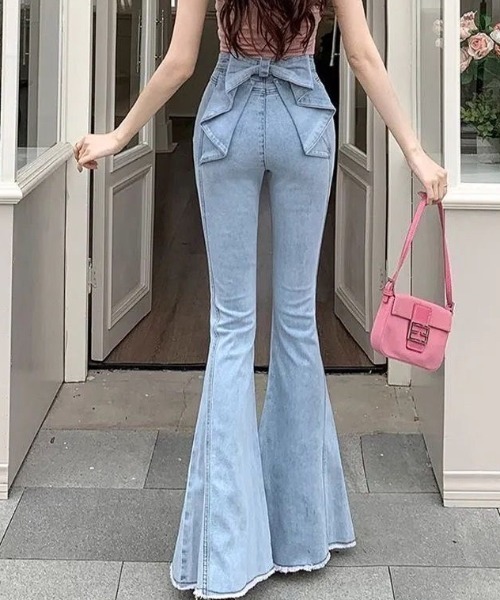 バックリボンフレアパンツ セール】バックリボン付きハイウエストフレアデニムパンツ