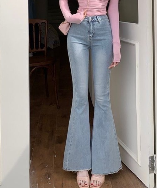 バックリボンフレアパンツ セール】バックリボン付きハイウエストフレアデニムパンツ